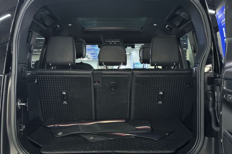 Used Land Rover Defender 2023 Facelift 110 3.0T P400 X-DYNAMIC HSE Exterior 7