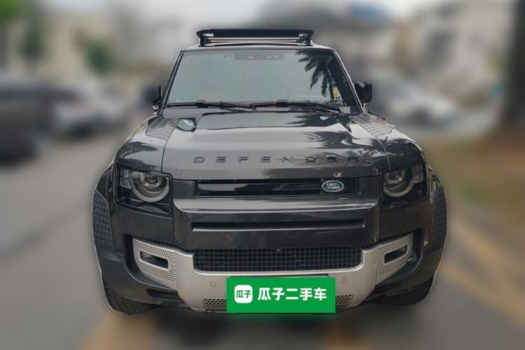 Used Land Rover Defender 2023 Facelift 110 3.0T P400 X-DYNAMIC HSE Front