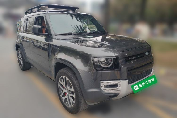 Used Land Rover Defender 2023 Facelift 110 3.0T P400 X-DYNAMIC HSE Front Right 45 Deg