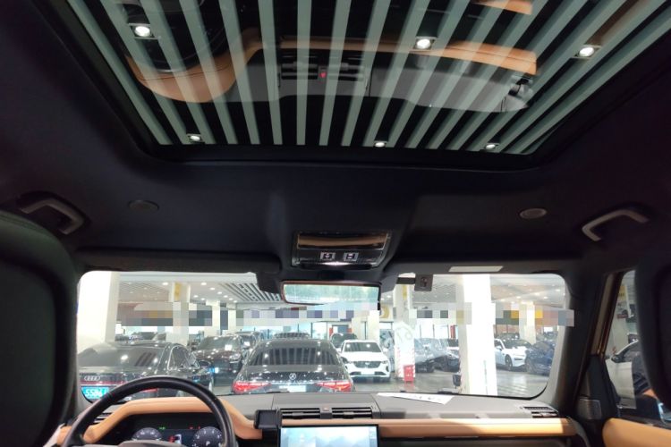 Used Land Rover Defender 2023 Facelift 110 3.0T P400 X-DYNAMIC HSE Headliner