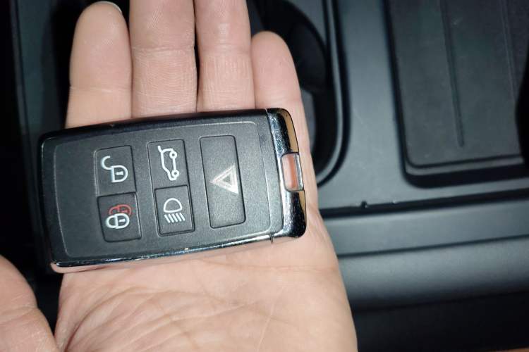 Used Land Rover Defender 2023 Facelift 110 3.0T P400 X-DYNAMIC HSE Interior 1