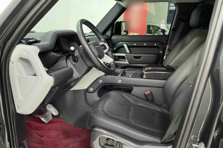Used Land Rover Defender 2023 Facelift 110 3.0T P400 X-DYNAMIC HSE Interior 1