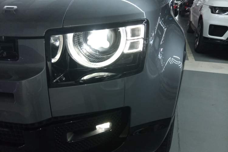 Used Land Rover Defender 2023 Facelift 110 3.0T P400 X-DYNAMIC HSE Left Front Headlight