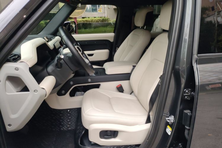 Used Land Rover Defender 2023 Facelift 110 3.0T P400 X-DYNAMIC HSE Left Front Seat
