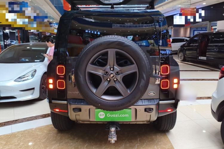 Used Land Rover Defender 2023 Facelift 110 3.0T P400 X-DYNAMIC HSE Rear