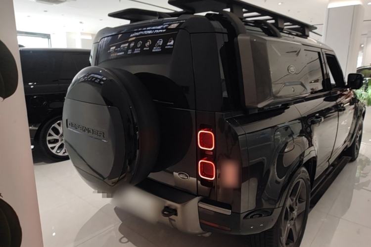Used Land Rover Defender 2023 Facelift 110 3.0T P400 X-DYNAMIC HSE Rear