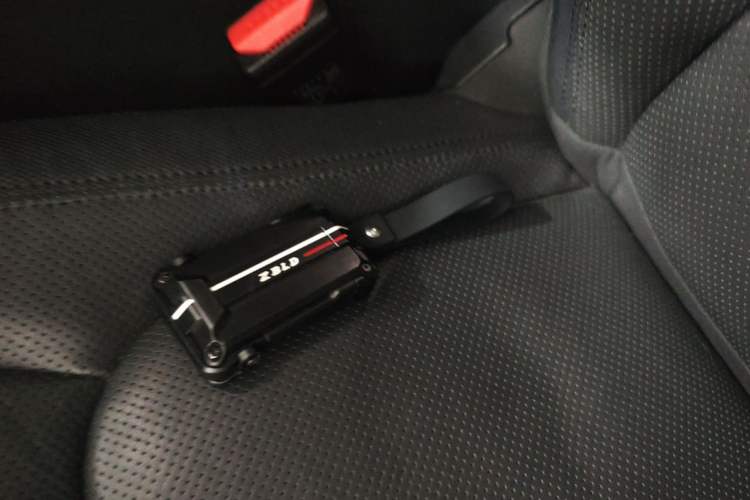 Used Land Rover Defender 2023 110 3.0T P400 X-DYNAMIC HSE Vehicle Key