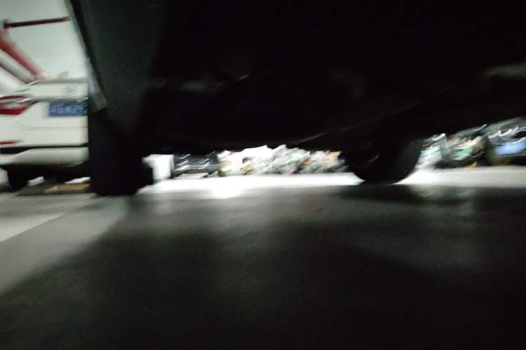 Used Land Rover Defender 2023 Facelift 110 3.0T P400 X-DYNAMIC HSE Chassis Front Right