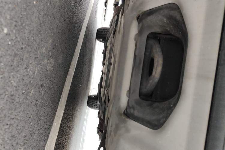 Used Land Rover Defender 2023 110 3.0T P400 Dark Edition Chassis Front