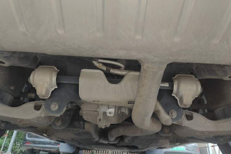 Used Land Rover Defender 2023 110 3.0T P400 X-DYNAMIC HSE Chassis Rear