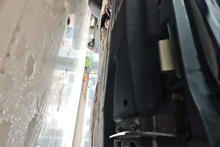 Used Land Rover Defender 2023 Facelift 110 3.0T P400 X-DYNAMIC HSE Chassis Rear Left