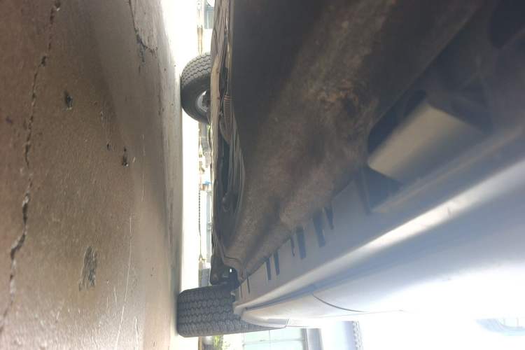Used Land Rover Defender 2023 Facelift 110 3.0T P400 Dark Edition Chassis Rear Right