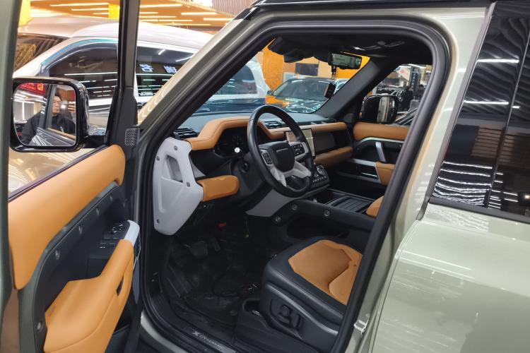 Used Land Rover Defender 2023 110 3.0T P400 X-DYNAMIC HSE Driver Seat