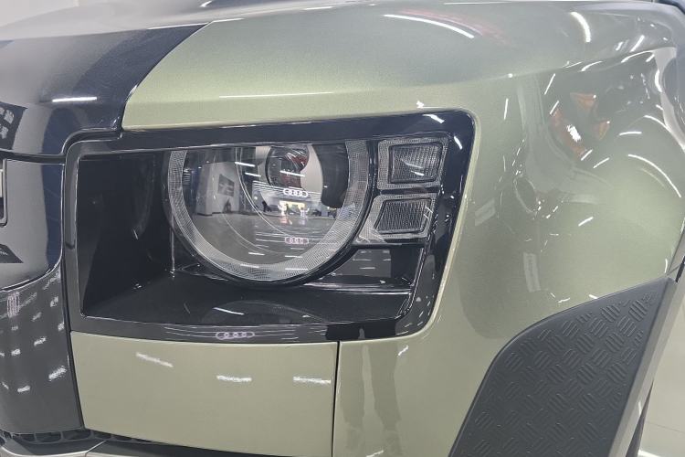 Used Land Rover Defender 2023 Facelift 110 3.0T P400 X-DYNAMIC HSE Exterior 1
