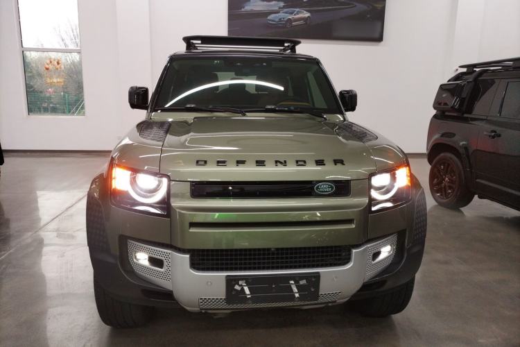 Used Land Rover Defender 2023 90 3.0T P400 Dark Edition Exterior 1