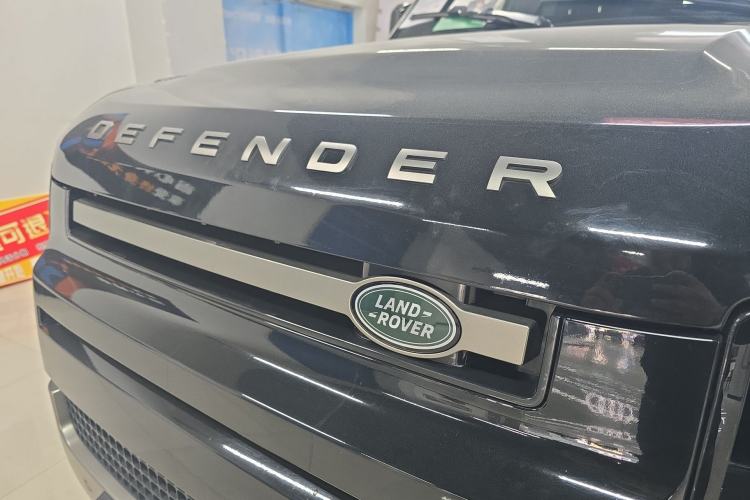 Used Land Rover Defender 2023 Facelift 110 3.0T P400 X-DYNAMIC HSE Exterior 2