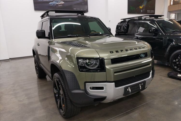 Used Land Rover Defender 2023 90 3.0T P400 Dark Edition Exterior 2