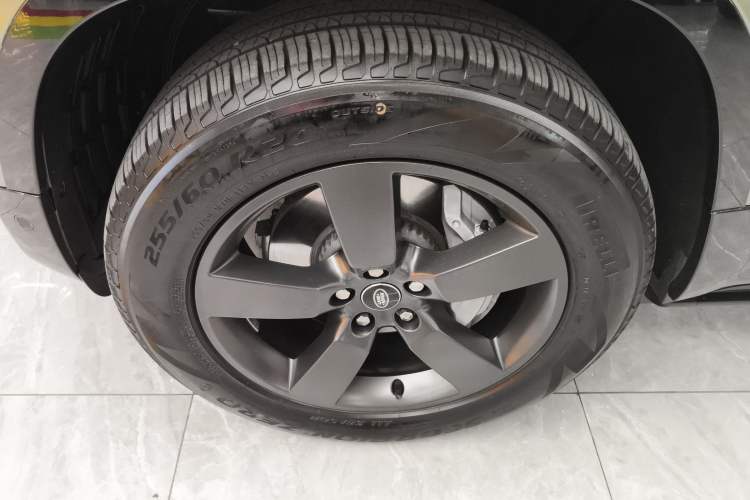 Used Land Rover Defender 2023 110 3.0T P400 X-DYNAMIC HSE Exterior 4