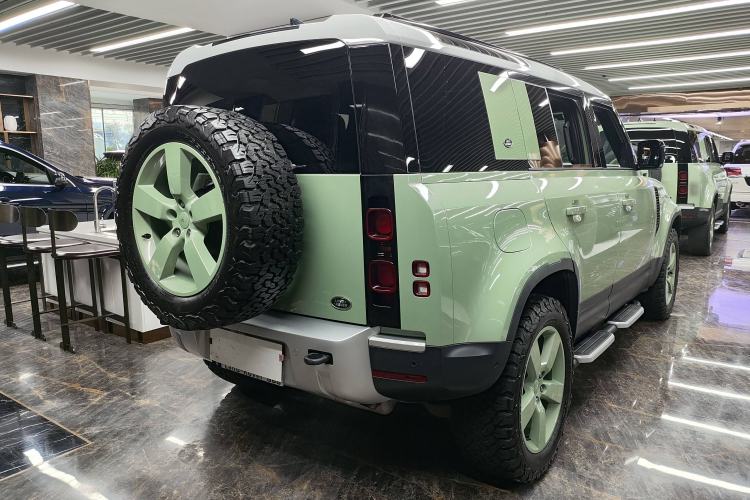 Used Land Rover Defender 2023 110 3.0T P400 75th Anniversary Legend Edition Exterior 5