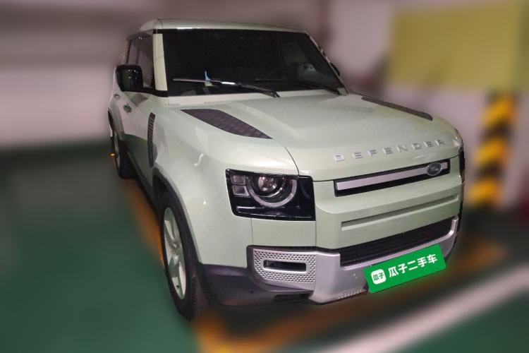 Used Land Rover Defender 2023 110 3.0T P400 75th Anniversary Legend Edition Front Right 45 Deg
