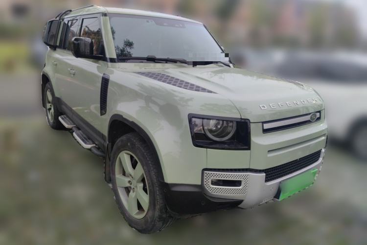 Used Land Rover Defender 2023 110 3.0T P400 75th Anniversary Legend Edition Front Right 45 Deg