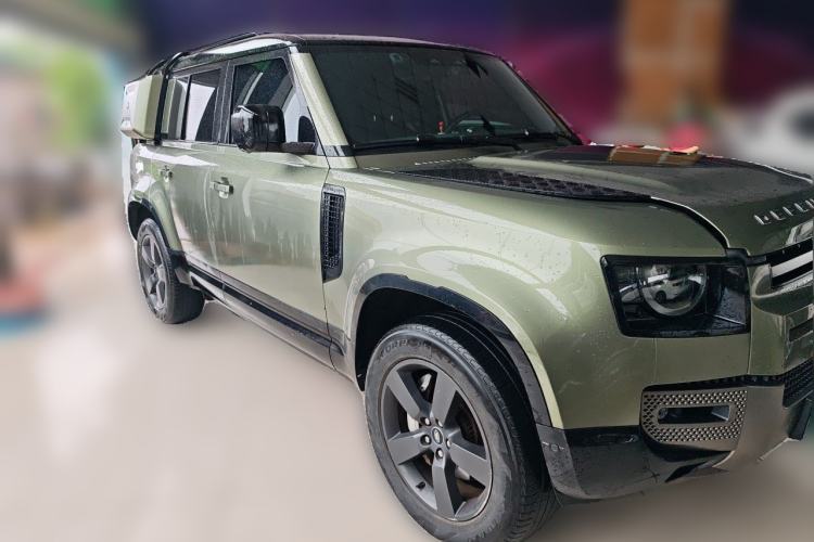 Used Land Rover Defender 2023 Facelift 110 3.0T P400 X-DYNAMIC HSE Front Right 45 Deg