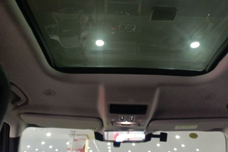 Used Land Rover Defender 2023 110 3.0T P400 X-DYNAMIC HSE Headliner