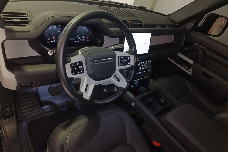 Used Land Rover Defender 2023 Facelift 90 3.0T P400 XS Interior 2
