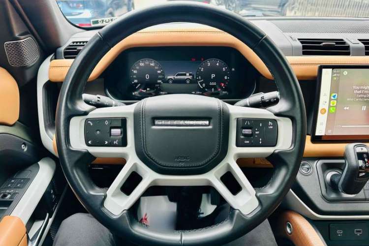 Used Land Rover Defender 2023 110 3.0T P400 X-DYNAMIC HSE Interior 3
