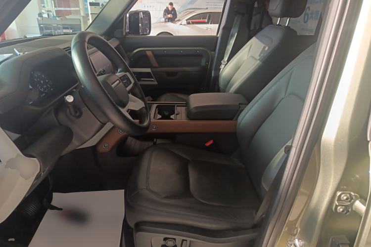 Used Land Rover Defender 2023 Facelift 110 3.0T P400 Dark Edition Left Front Seat