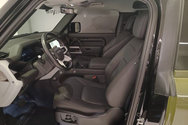 Used Land Rover Defender 2023 Facelift 90 3.0T P400 XS Left Front Seat