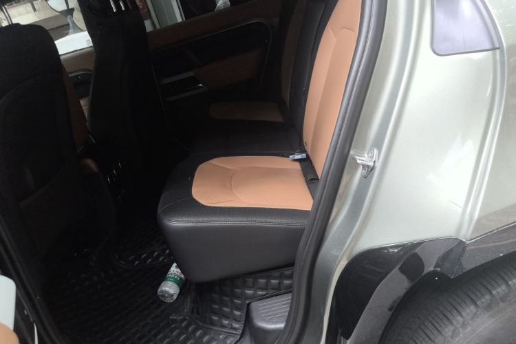 Used Land Rover Defender  Left Rear Seat