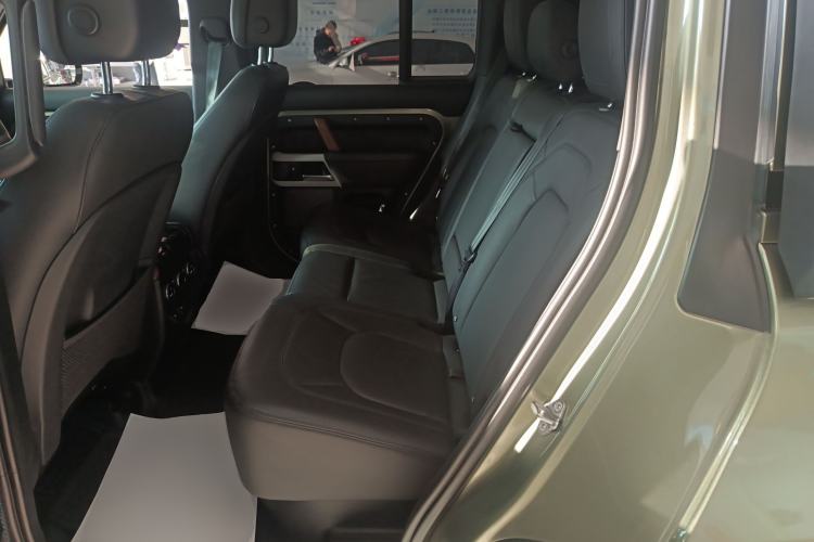 Used Land Rover Defender 2023 Facelift 110 3.0T P400 Dark Edition Left Rear Seat