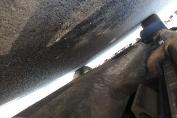 Used Land Rover Defender 2023 110 3.0T P400 75th Anniversary Legend Edition Left Side Sill