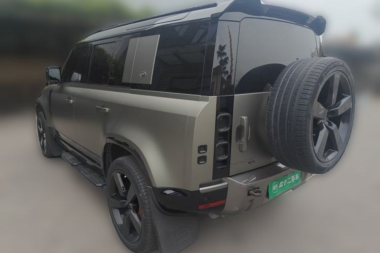 Used Land Rover Defender 2023 110 3.0T P400 X-DYNAMIC HSE Rear Left 45 Deg