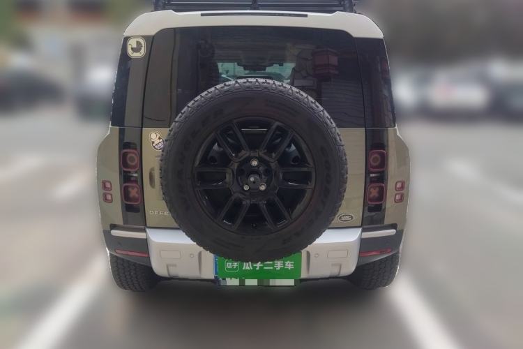 Used Land Rover Defender 2023 Facelift 90 2.0T P300 SE Rear