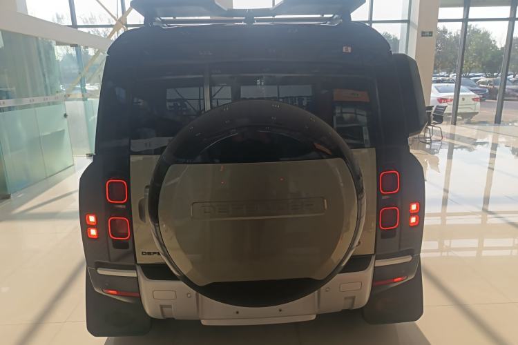 Used Land Rover Defender 2023 Facelift 110 3.0T P400 Dark Edition Rear