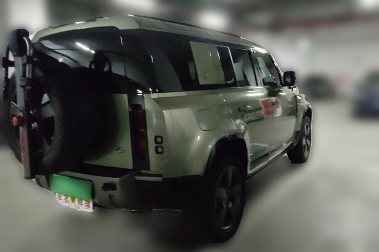 Used Land Rover Defender 2023 Facelift 110 3.0T P400 X-DYNAMIC HSE Rear Right 45 Deg