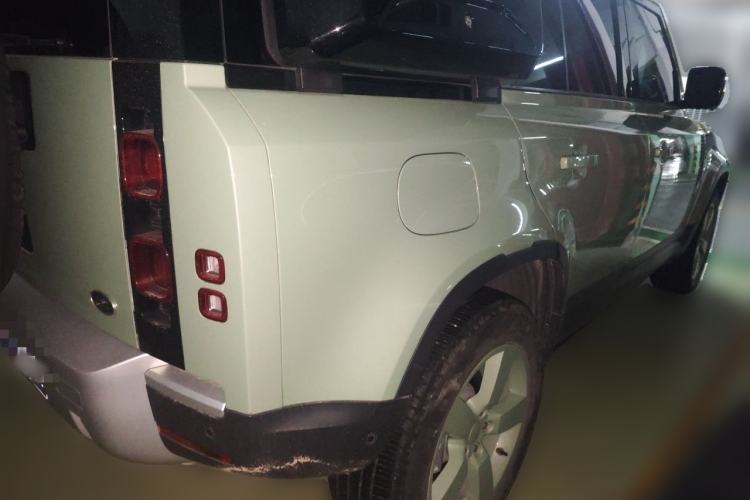 Used Land Rover Defender 2023 110 3.0T P400 75th Anniversary Legend Edition Rear Right 45 Deg