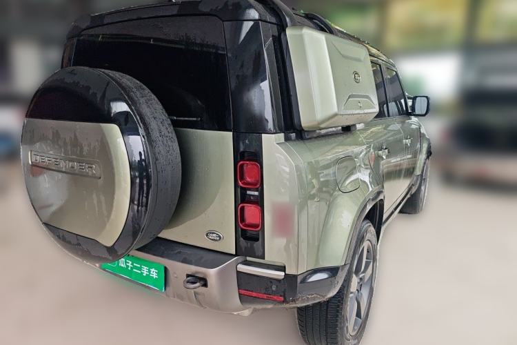 Used Land Rover Defender 2023 Facelift 110 3.0T P400 X-DYNAMIC HSE Rear Right 45 Deg