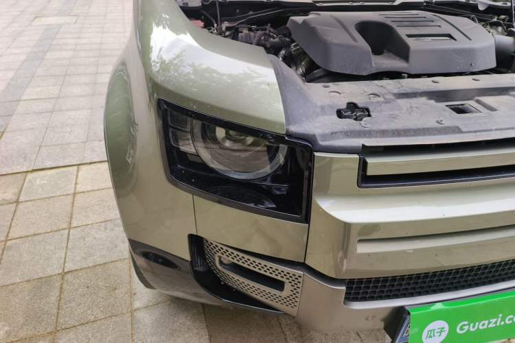 Used Land Rover Defender 2023 Revised Version 90 3.0T P400 Dark Edition Right Front Headlight