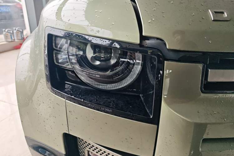 Used Land Rover Defender 2023 Facelift 110 3.0T P400 X-DYNAMIC HSE Right Front Headlight