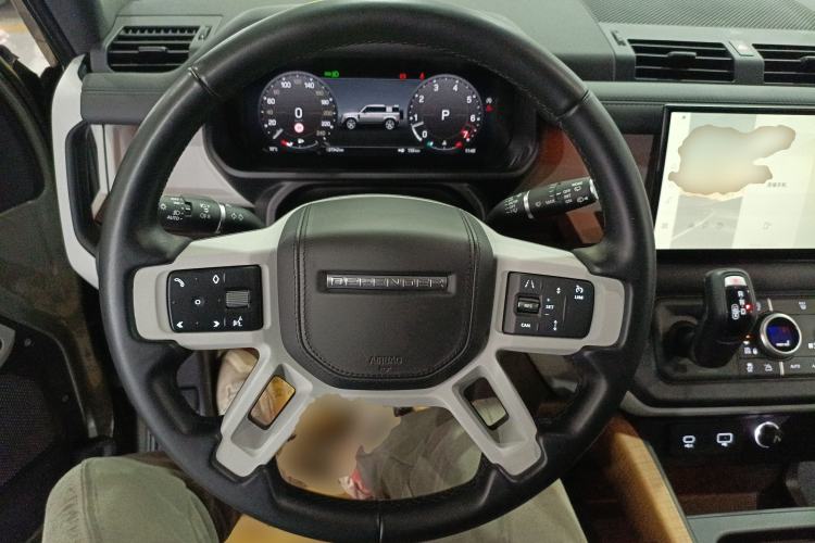 Used Land Rover Defender 2023 110 3.0T P400 X-DYNAMIC HSE Steering Wheel