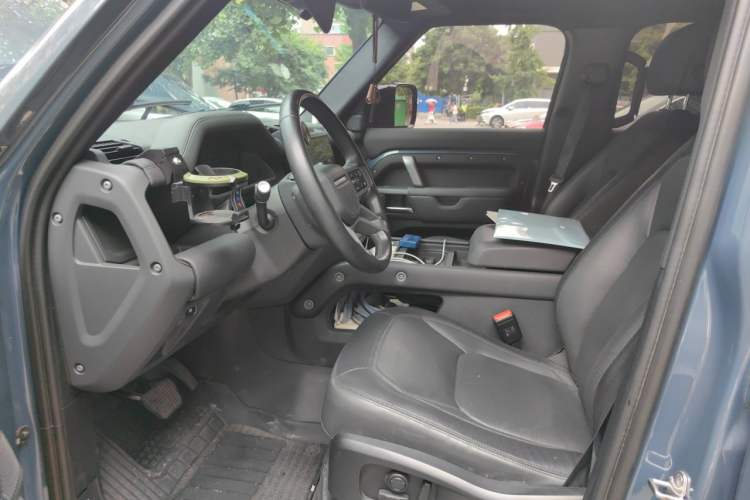 Used Land Rover Defender 2023 110 3.0T P400 X-DYNAMIC HSE Driver Seat