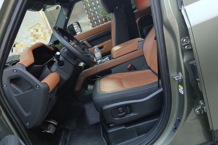 Used Land Rover Defender 2023 110 3.0T P400 X Left Front Seat