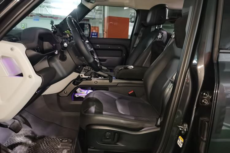 Used Land Rover Defender 2023 Facelift 110 3.0T P400 Dark Edition Left Front Seat