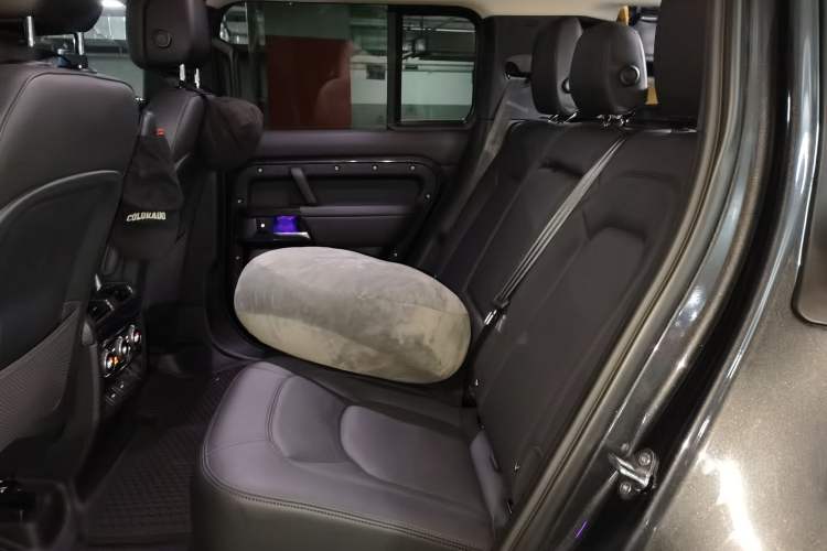 Used Land Rover Defender 2023 Facelift 110 3.0T P400 Dark Edition Left Rear Seat