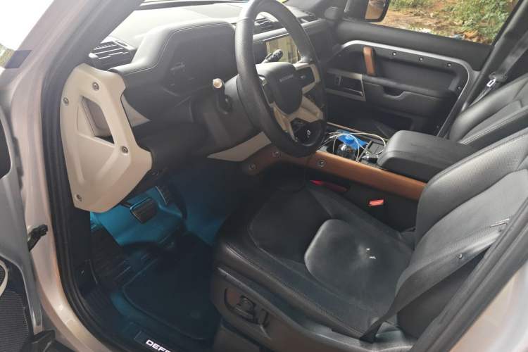 Used Land Rover Defender 2023 110 3.0T P400 X-DYNAMIC HSE Driver Seat