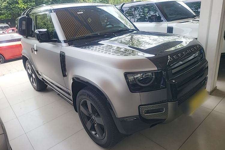 Used Land Rover Defender 2023 90 2.0T P300 X-DYNAMIC HSE Exterior 1