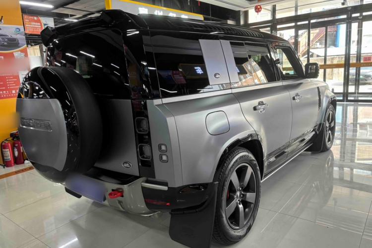 Used Land Rover Defender 2023 Facelift 110 3.0T P400 X Exterior 4